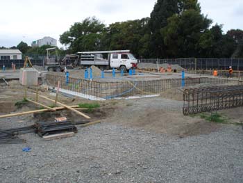 11 April 2005