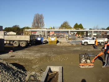 27 June 2005