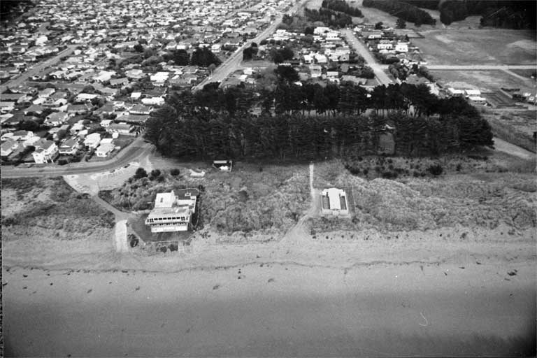 Waimairi Beach, North New Brighton. Waimairi Beach, North New Brighton.