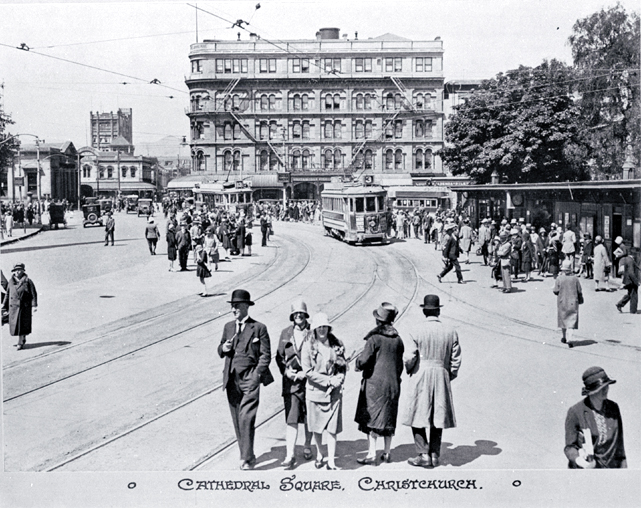 Trams in Cathedral Square, Christchurch Trams in Cathedral Square, Christchurch