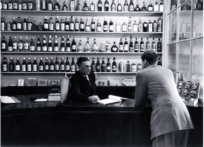 Serving a customer at Maling & Co. Ltd, 86 Gloucester Street Serving a customer at Maling & Co. Ltd, 86 Gloucester Street