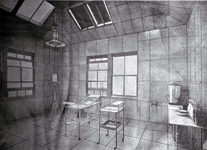 The operating room, Strathmore Hospital, Ferry Road, Christchurch The operating room, Strathmore Hospital, Ferry Road, Christchurch