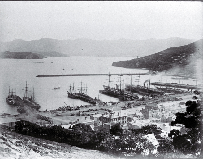 Lyttelton Harbour with the steamers Aorangi (New Zealand Shipping Co.) & Coptic (Shaw Savill Line) Lyttelton Harbour with the steamers Aorangi (New Zealand Shipping Co.) & Coptic (Shaw Savill Line)