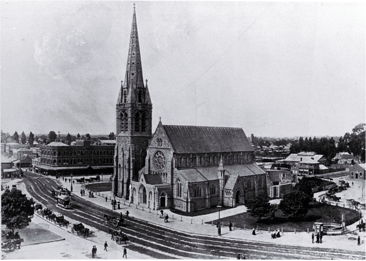 Horse-drawn trams & hackney cabs in Cathedral Square : the east end of the Cathedral is still under construction. Horse-drawn trams & hackney cabs in Cathedral Square : the east end of the Cathedral is still under construction.