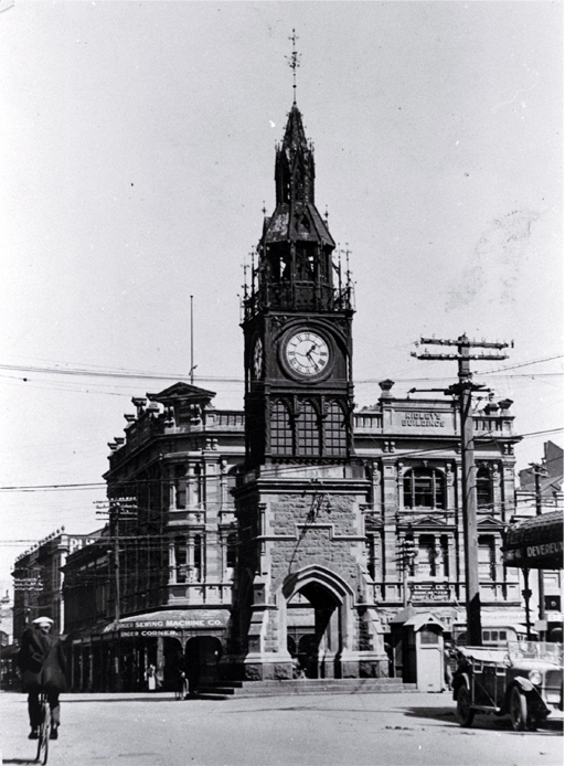 The clock tower, Christchurch The clock tower, Christchurch