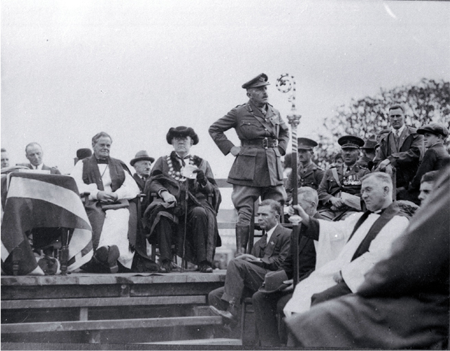 Major-General Sir Andrew Russell addressing the assembly, foundation stone ceremony, Bridge of Remembrance Major-General Sir Andrew Russell addressing the assembly, foundation stone ceremony, Bridge of Remembrance