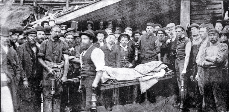 Rescuers begin the job of removing bodies within the mine, Brunner mining disaster Rescuers begin the job of removing bodies within the mine, Brunner mining disaster