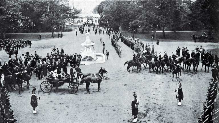 Arrival of Their Excellencies the Governor and Lady Plunket. Arrival of Their Excellencies the Governor and Lady Plunket.