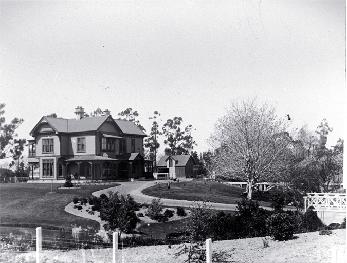 House and stables, 42 Innes Road, Christchurch House and stables, 42 Innes Road, Christchurch