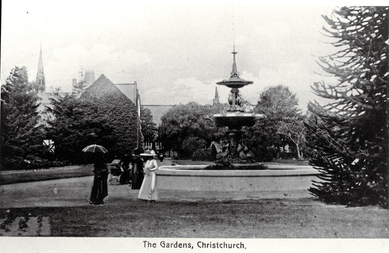 Peacock Fountain, Botanic Gardens, Christchurch Peacock Fountain, Botanic Gardens, Christchurch