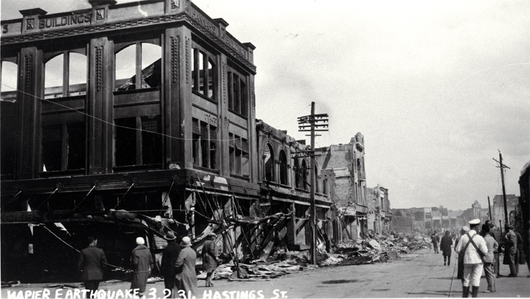 Hastings Street after the Napier earthquake Hastings Street after the Napier earthquake