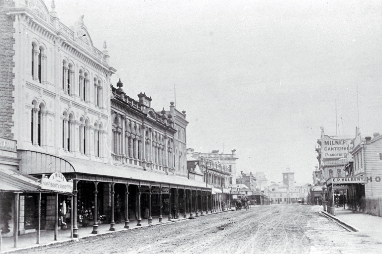 High Street looking north to the Post Office, Christchurch High Street looking north to the Post Office, Christchurch