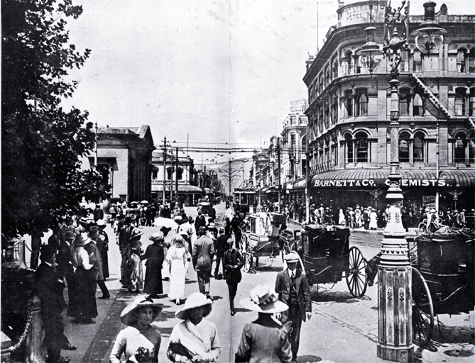 Busy Christchurch : a view in Cathedral Square looking towards the BNZ corner on a hot summer's day. Busy Christchurch : a view in Cathedral Square looking towards the BNZ corner on a hot summer's day.