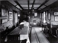 Interior, Sign of the Kiwi