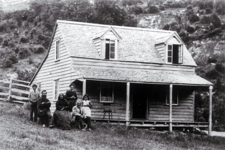 Captain Thomas White (1810-1896) and family, Pigeon Bay, Banks Peninsula Captain Thomas White (1810-1896) and family, Pigeon Bay, Banks Peninsula