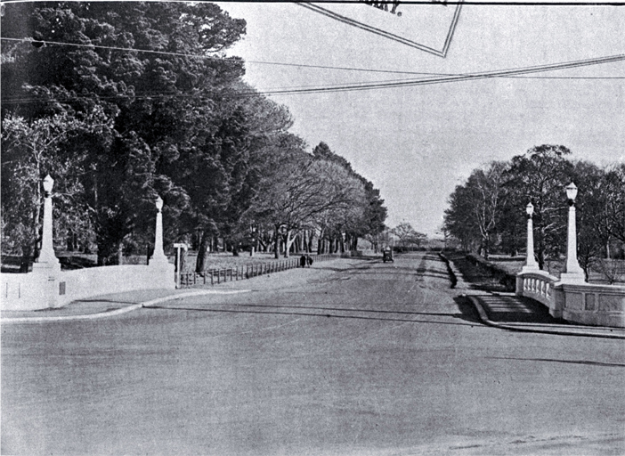 Carlton Bridge and Harper Avenue, Christchurch Carlton Bridge and Harper Avenue, Christchurch