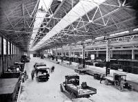 Up-to-date facilities for loading and unloading railway freight under cover