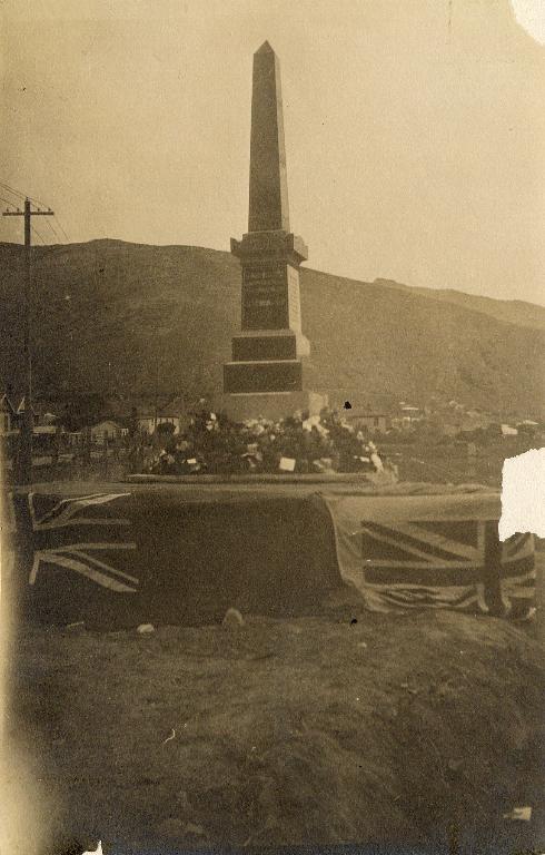 Anzac Day - Heathcote War Memorial Anzac Day - Heathcote War Memorial
