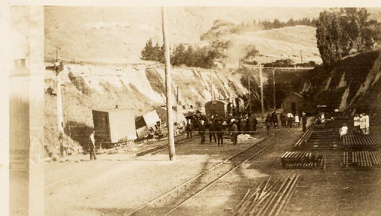 Derailment at Heathcote - Lyttelton Tunnel Derailment at Heathcote - Lyttelton Tunnel