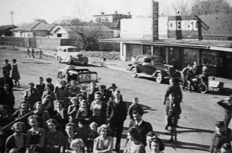 Celebrating victory over Japan (VJ Day, 14 August 1945), at the corner of Strowan and Normans Roads, Bryndwr Celebrating victory over Japan (VJ Day, 14 August 1945), at the corner of Strowan and Normans Roads, Bryndwr