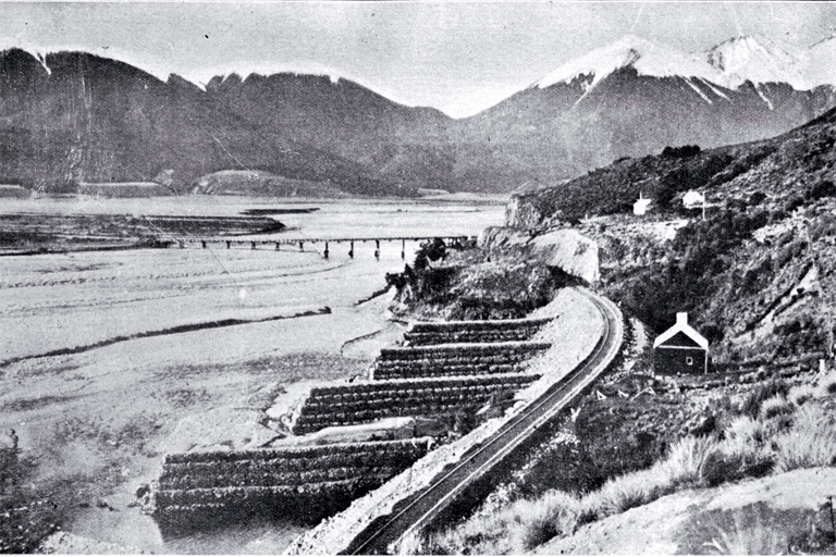 The Mount White bridge over the Waimakariri River near Cass The Mount White bridge over the Waimakariri River near Cass