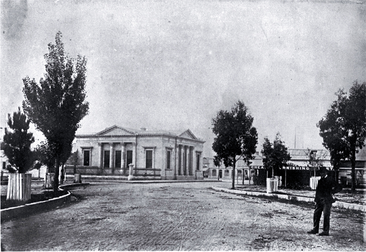 Bank of New Zealand building, Cathedral Square, Christchurch, 1929 Bank of New Zealand building, Cathedral Square, Christchurch, 1929