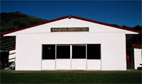 Amiria Puhirere. The wharekai at Ōnuku 