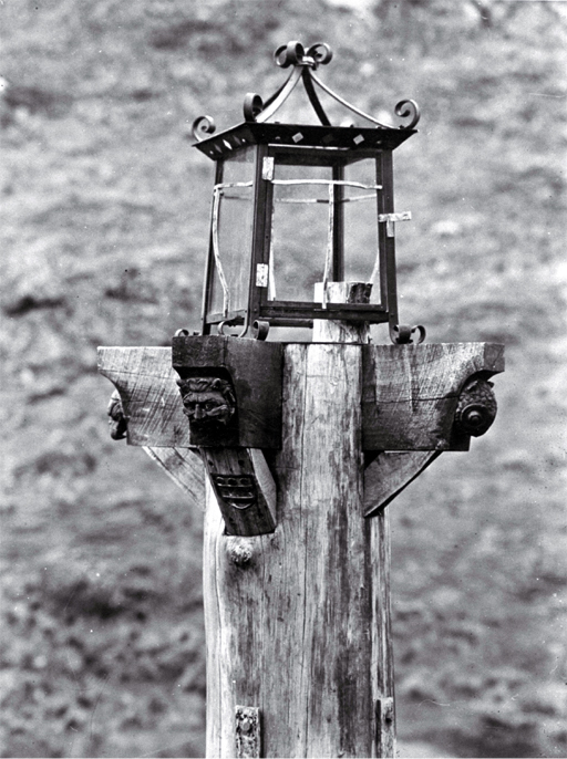 Lamp stand by the toll gate, Port Hills, Christchurch Lamp stand by the toll gate, Port Hills, Christchurch