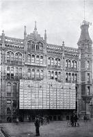 The results of the general election of 1919, posted outside the Press Co. Building, Cathedral Square, Christchurch