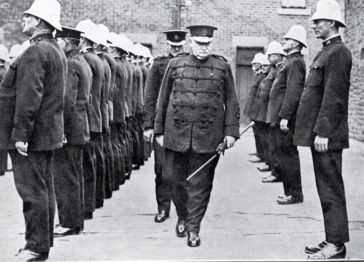 Superintendent W H Mackinnon makes his last inspection of his men, as the Christchurch police force bid him farewell Superintendent W H Mackinnon makes his last inspection of his men, as the Christchurch police force bid him farewell