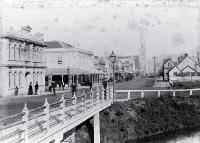 View from Colombo Street bridge looking south to the Cathedral : at left is the Oxford Hotel & at right is Market (Victoria) Square.