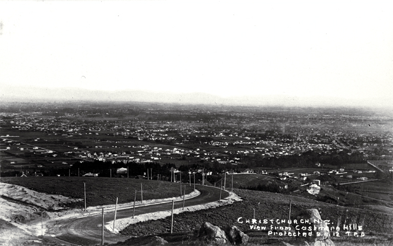 Christchurch under a thin veil of smog, from the Cashmere Hills Christchurch under a thin veil of smog, from the Cashmere Hills