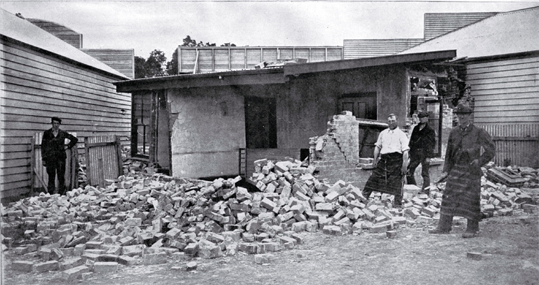 Some of the destruction by earthquake at Cheviot, North Canterbury, 16 Nov. 1901 : back of McTaggart's butcher/baker shop. Some of the destruction by earthquake at Cheviot, North Canterbury, 16 Nov. 1901 : back of McTaggart's butcher/baker shop.